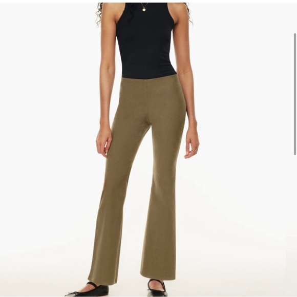 Wilfred Pants - Wilfred Free flare pants Aritzia size 6
